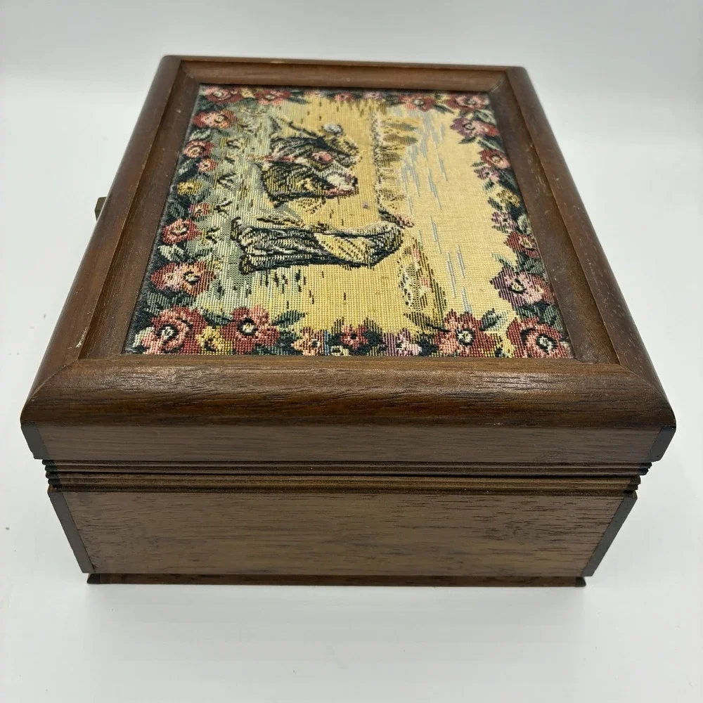 Vintage Working Music Jewelry Box Tapestry Lid Willitts Japan